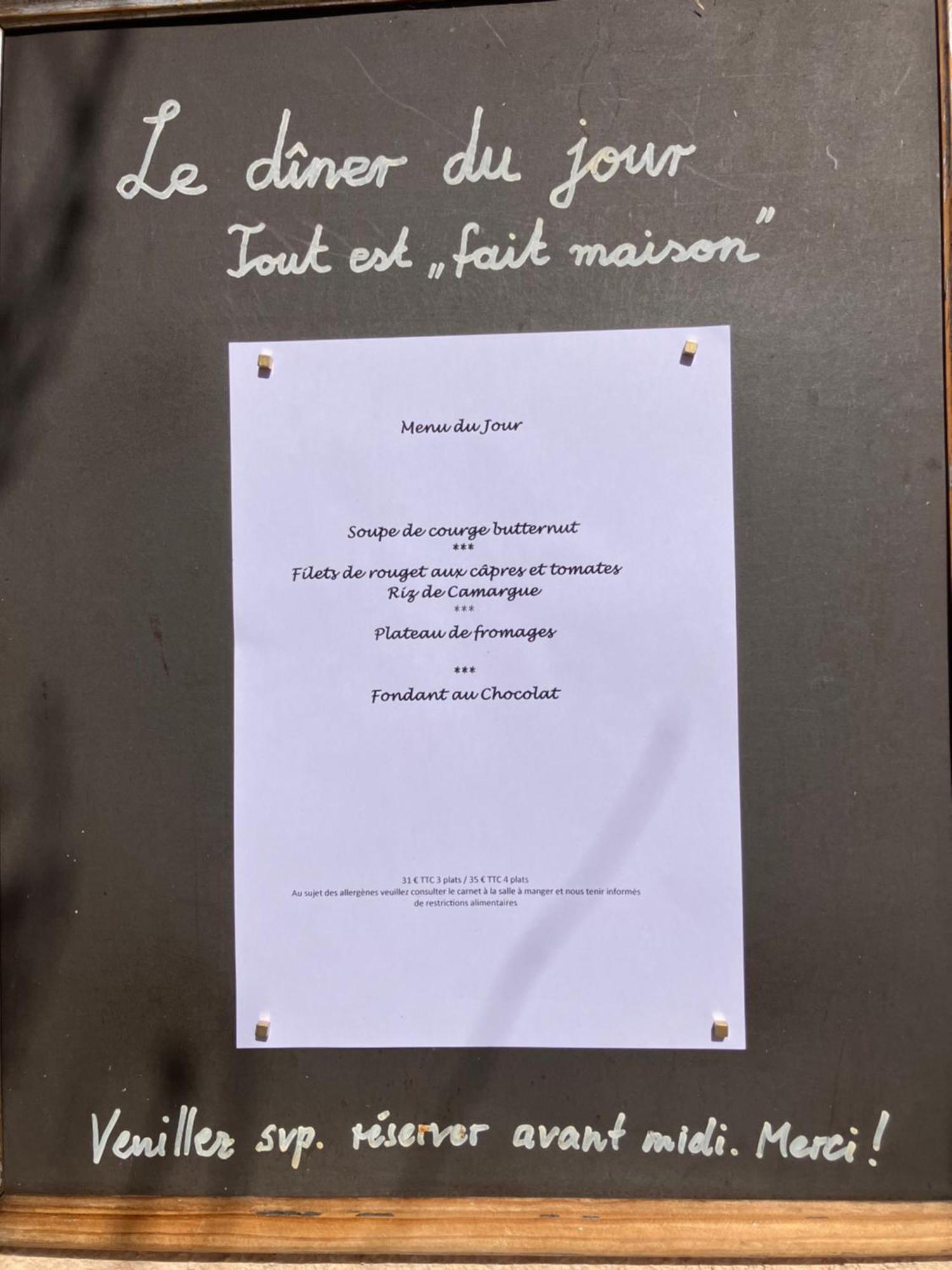 סן-לורן-דו-ורדון Hotel Le Moulin Du Chateau מראה חיצוני תמונה